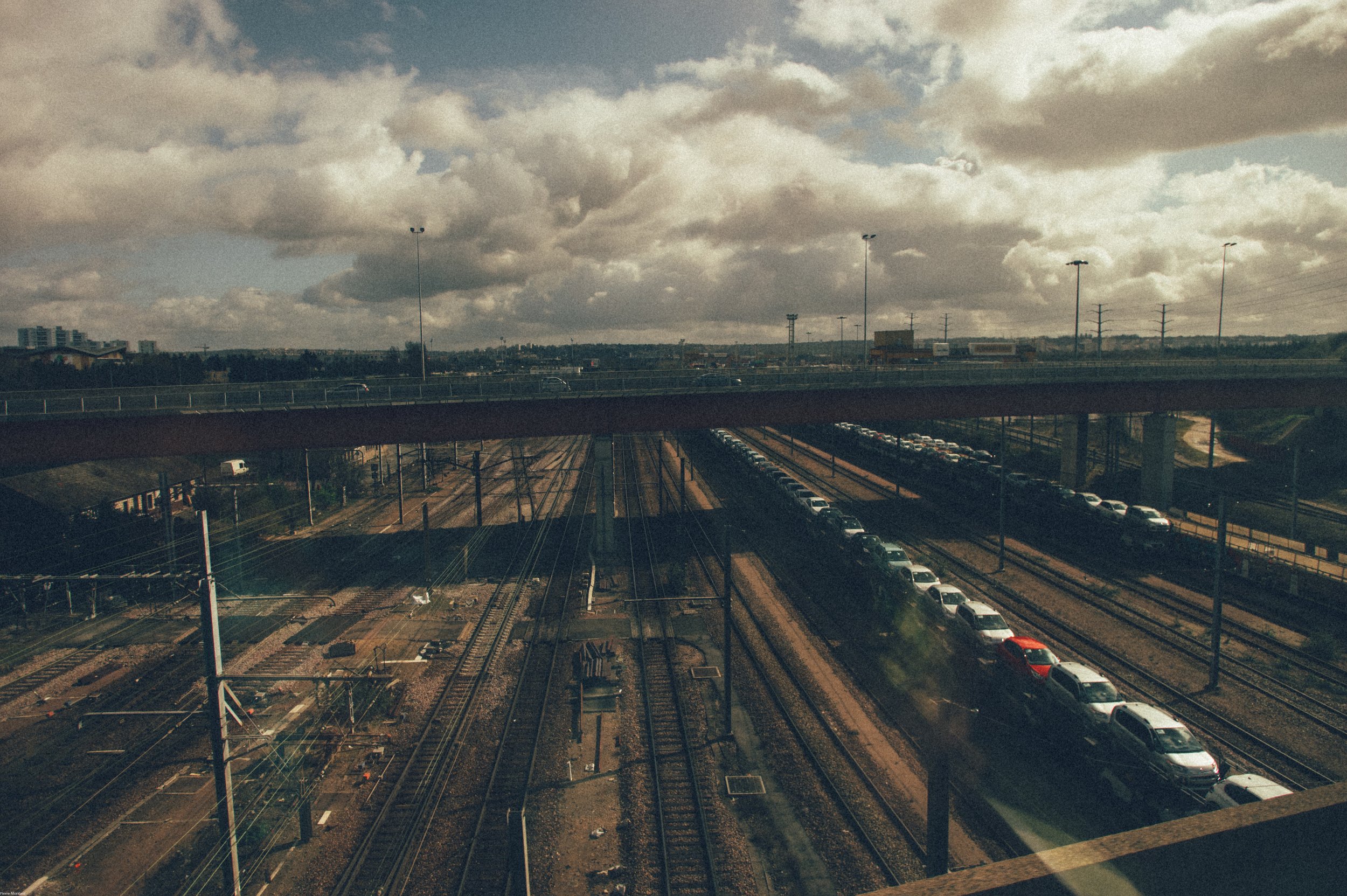 red car par Pierre Montant