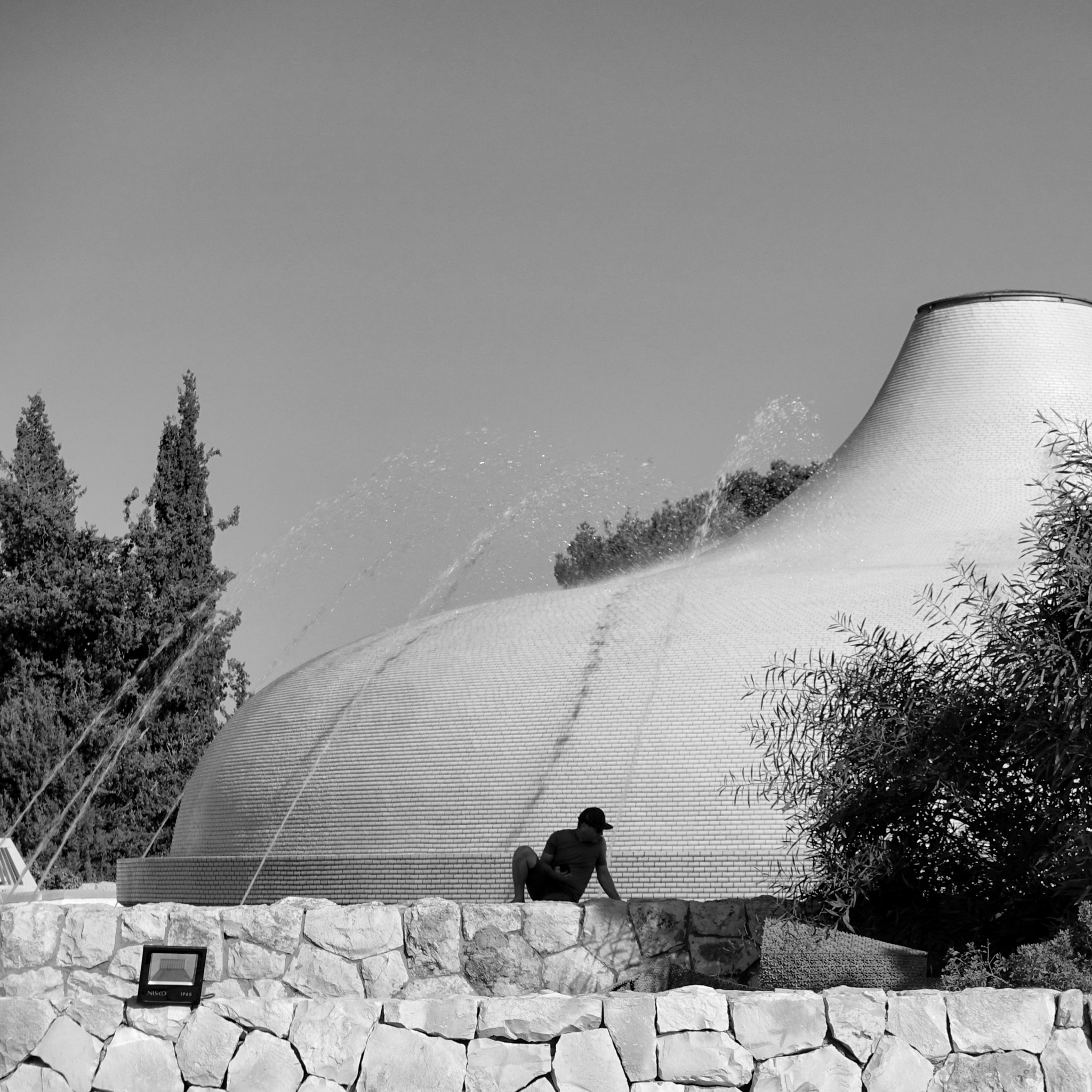 Shrine of the Book par Patricia Nisenbaum