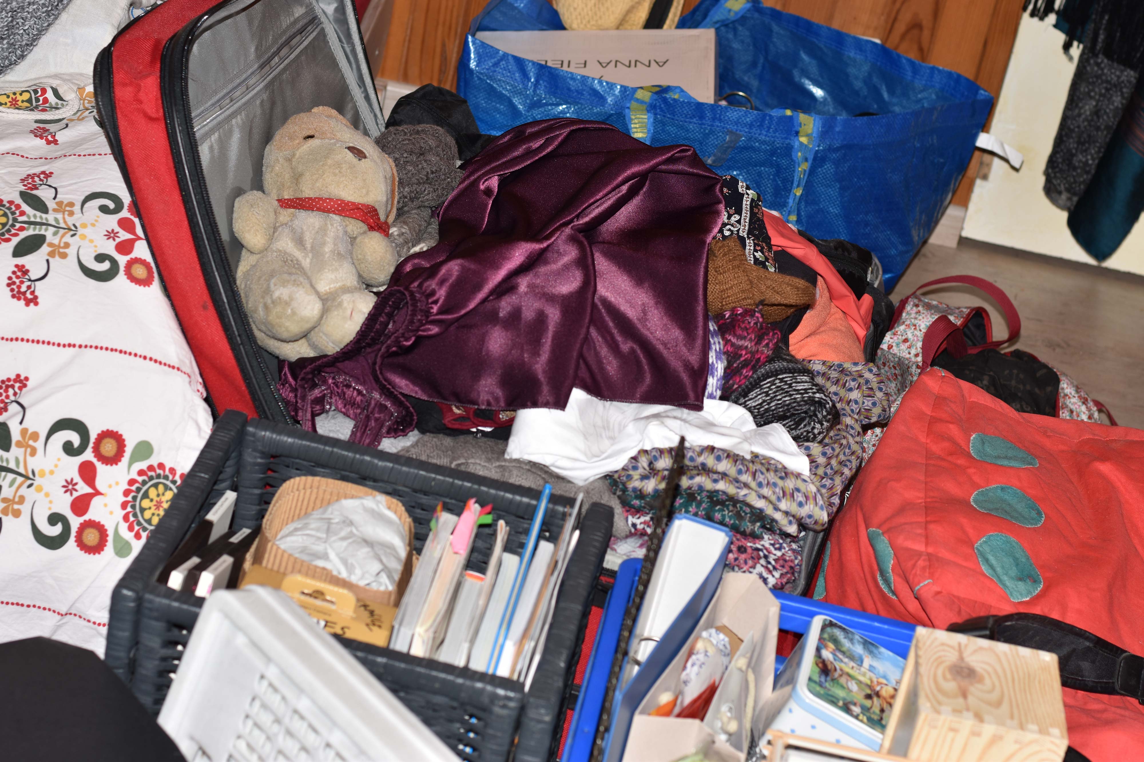 Plier bagages par J. Grespan une photo par jour