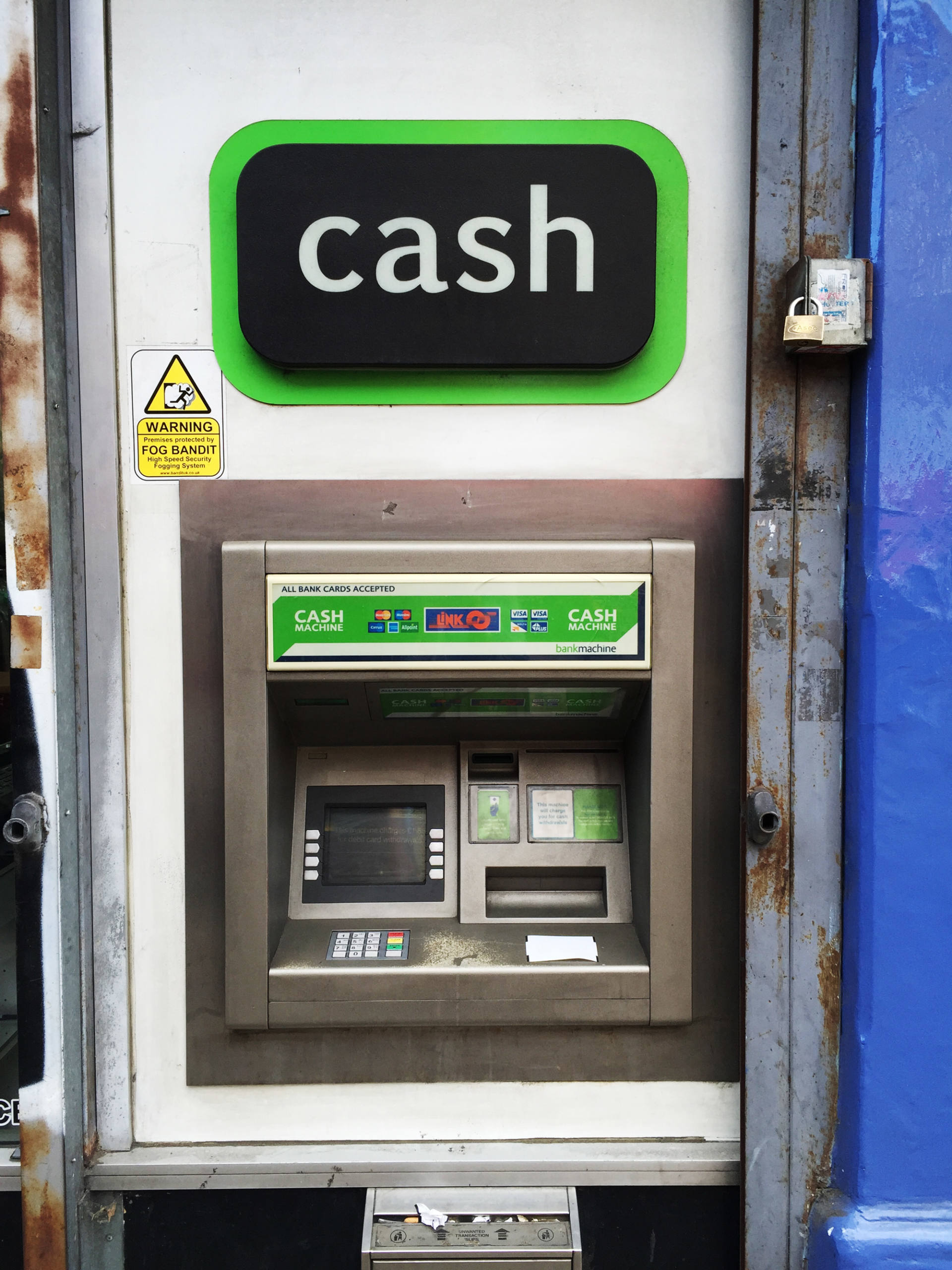 cash par Anouk Schneider