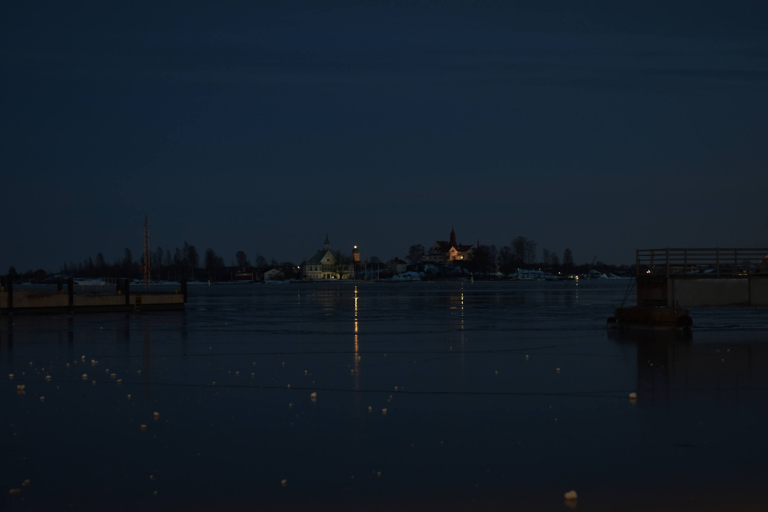 La nuit à Helsinki par Justine Grespan