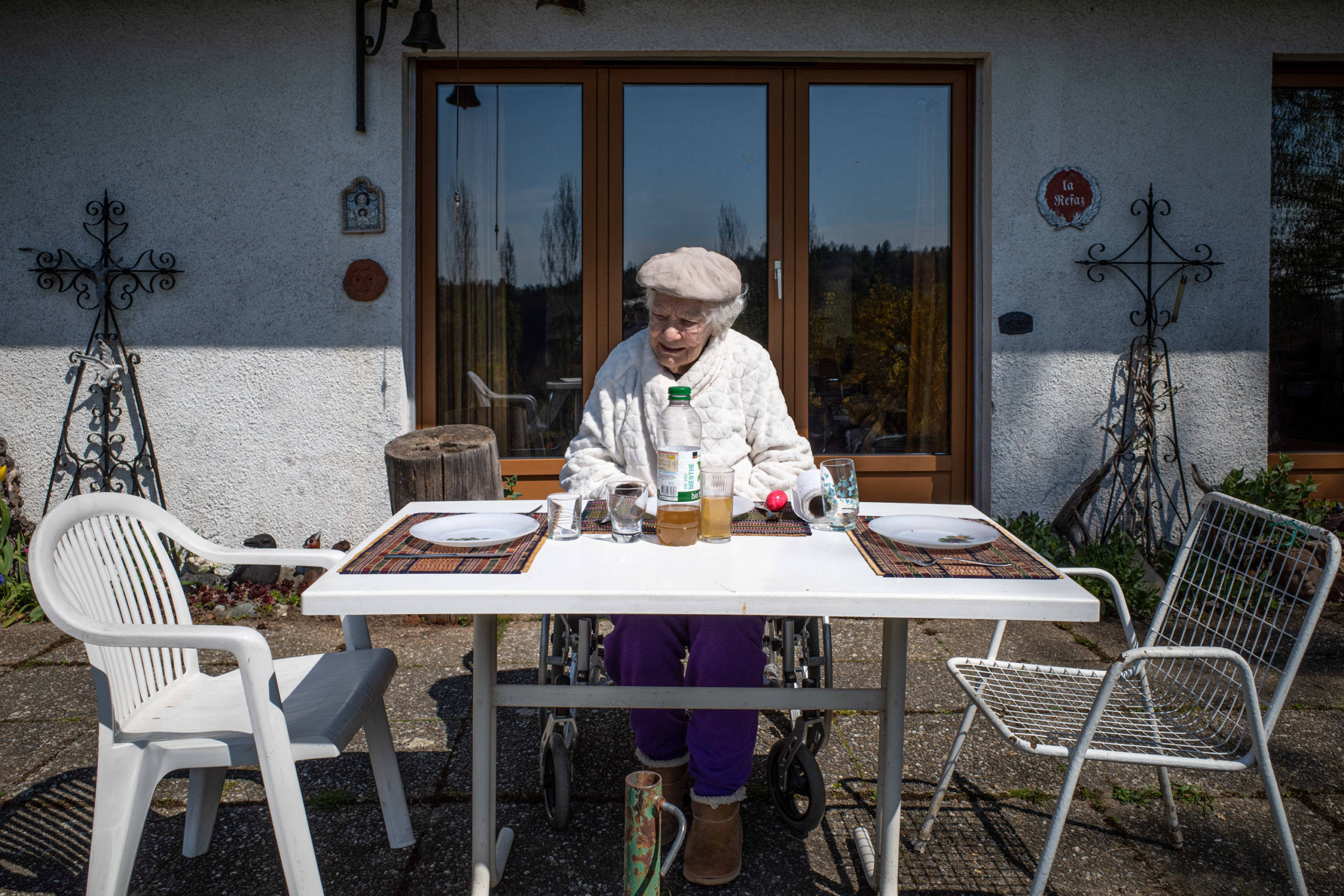 les tiroirs de ma mère par Francis Traunig