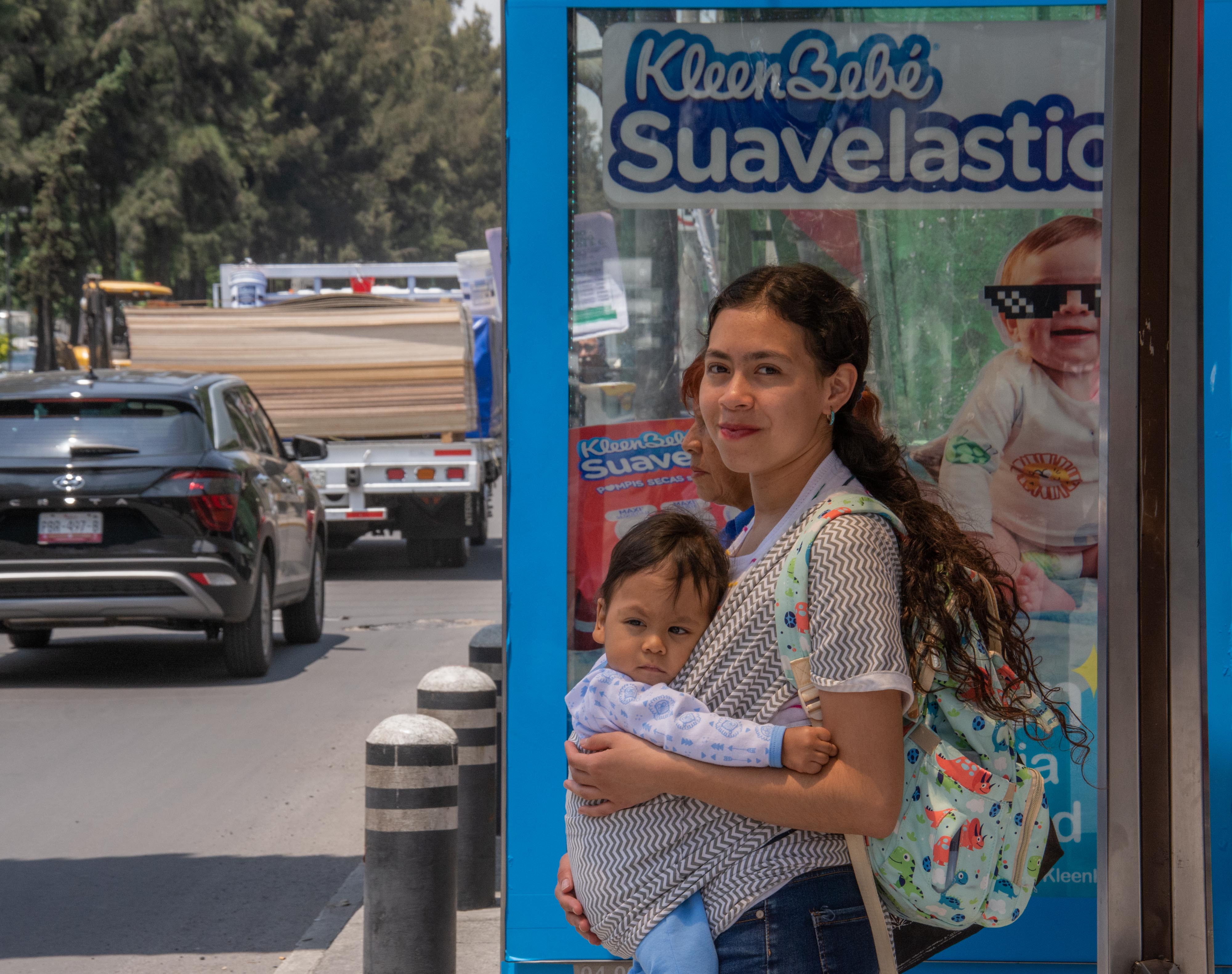 Los brazos de Sofía par Rodrigo Alonso