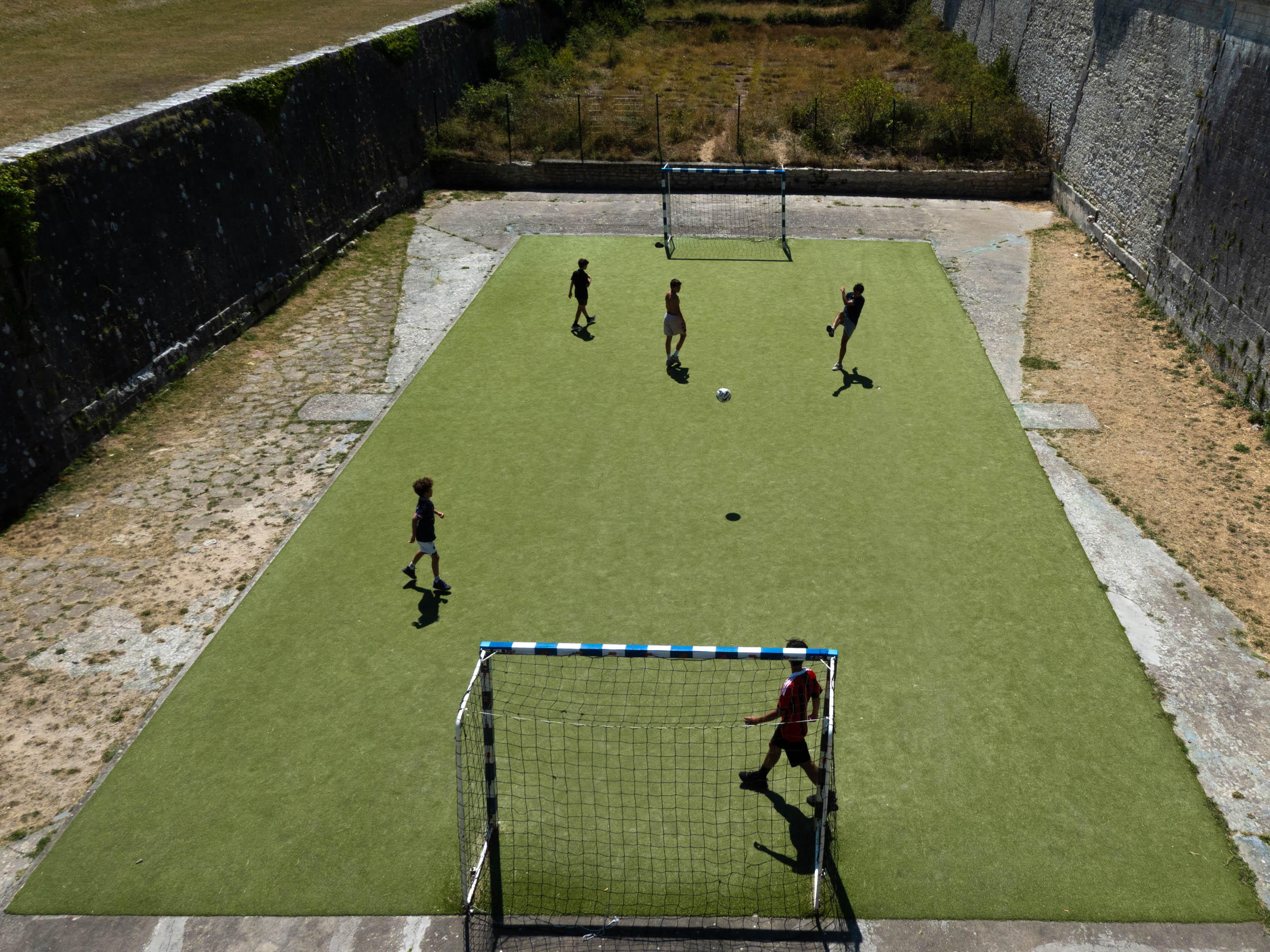 Droit au but (redux) par Michel Bruno