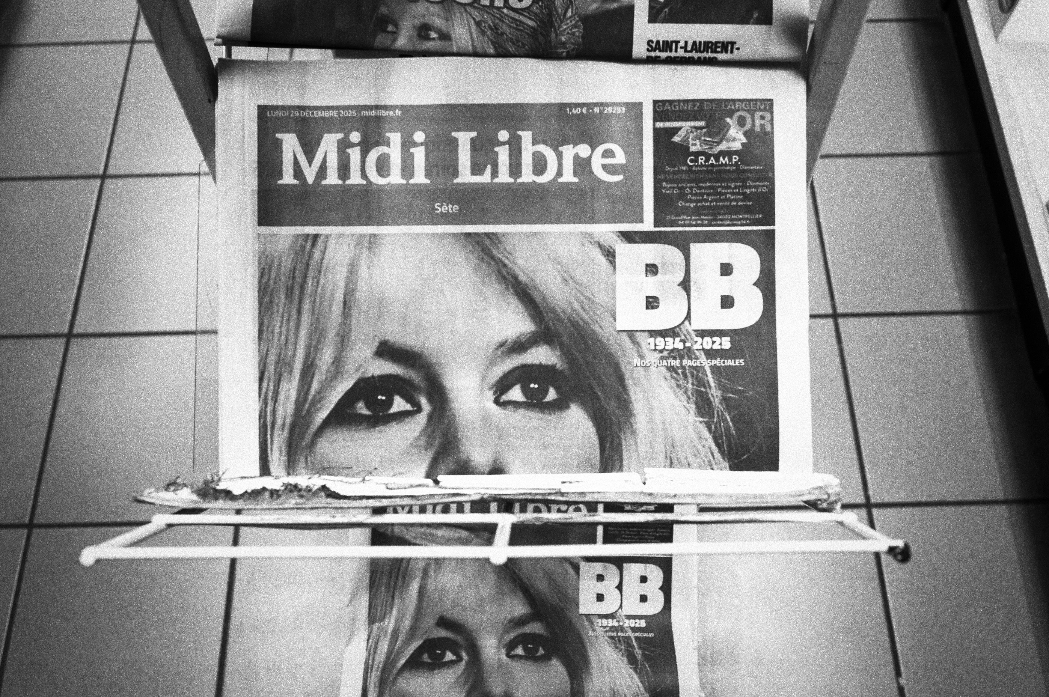 » Un point de détail de l’Histoire « par Pascal Kempenar