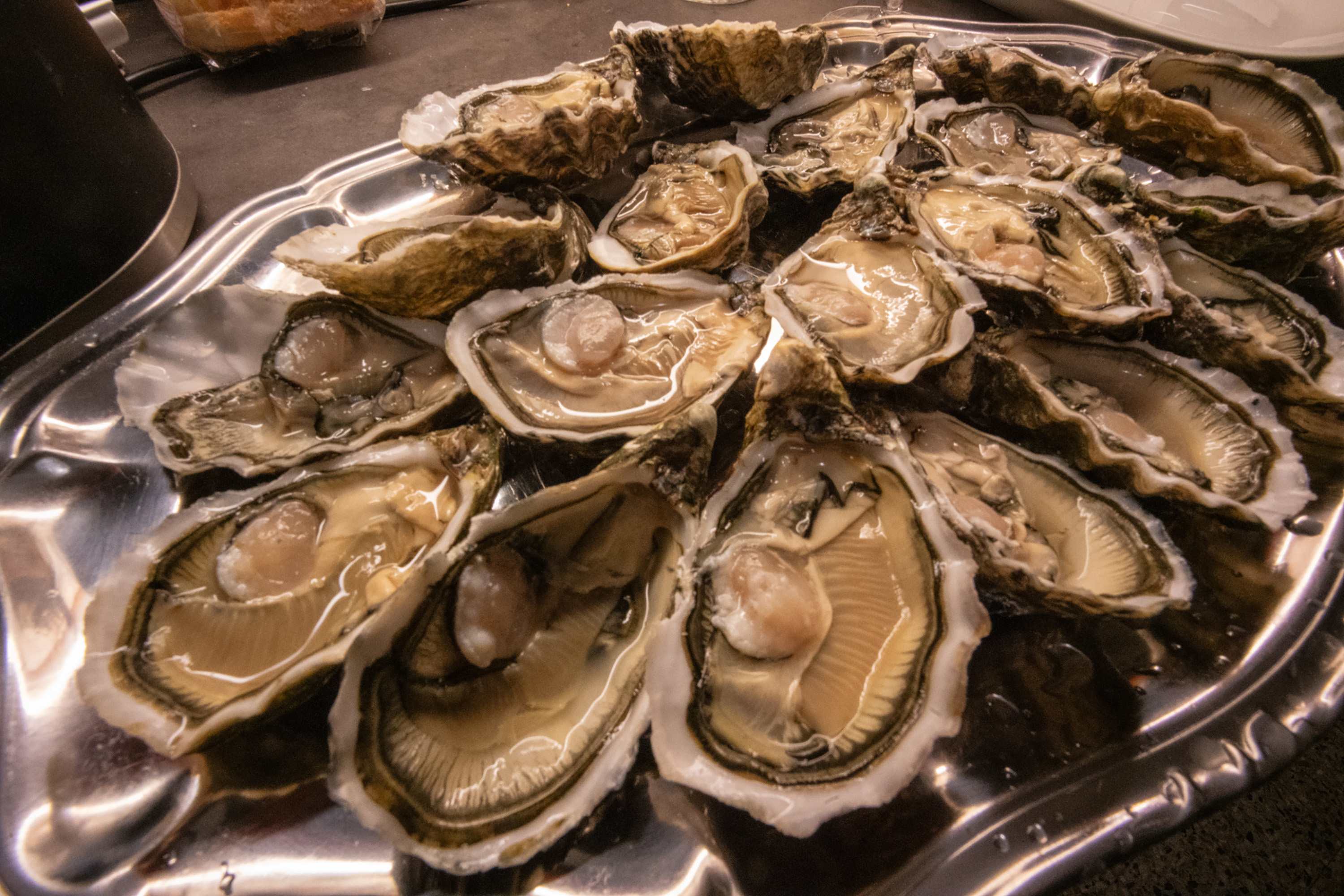  par Michel Israelian