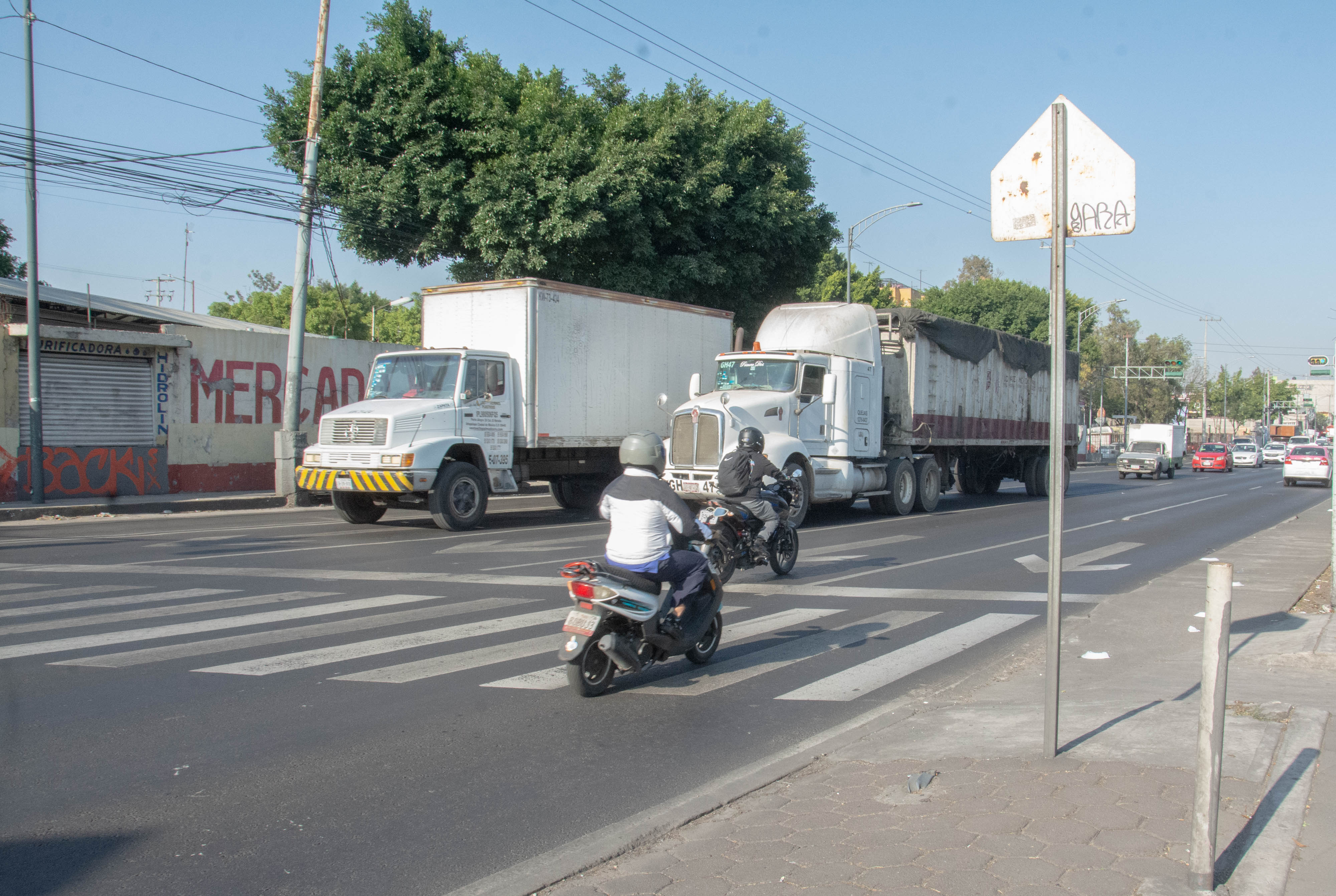 Eje 6 par Rodrigo Alonso