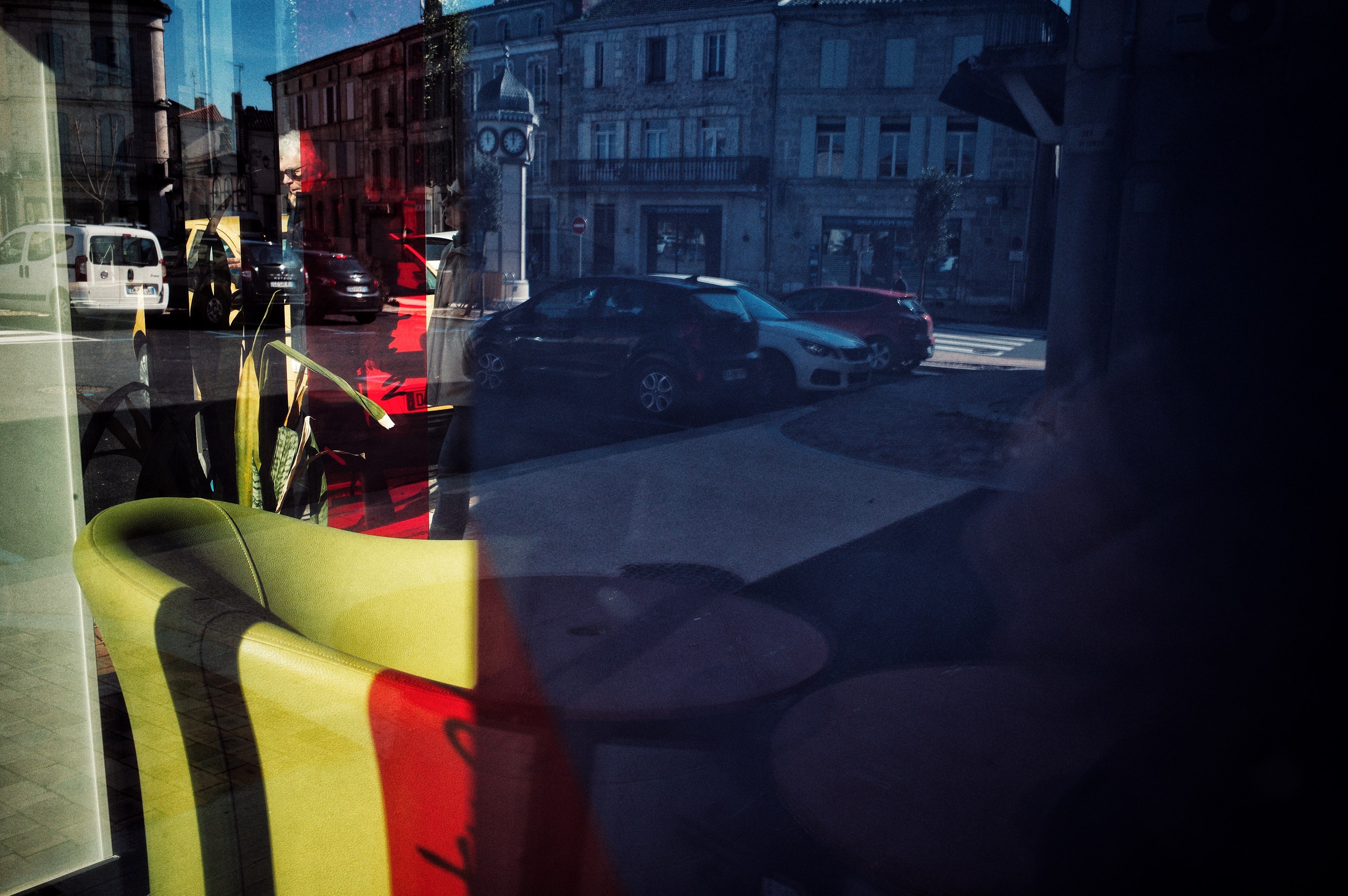 #noname 2570 par Pascal Kempenar