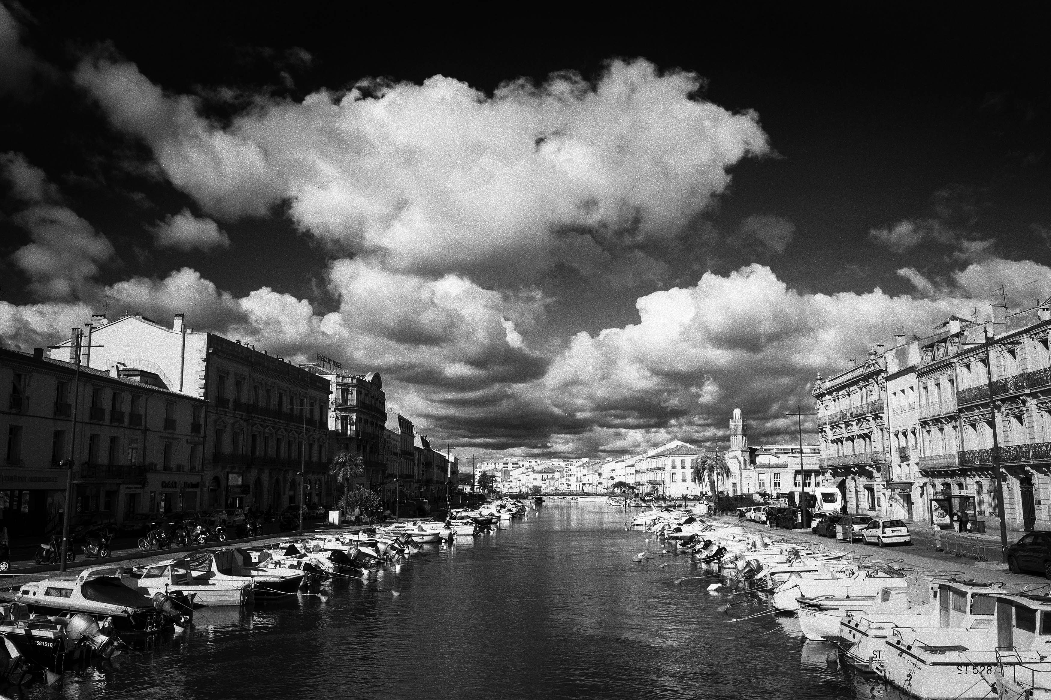 #noname 2558 par Pascal Kempenar