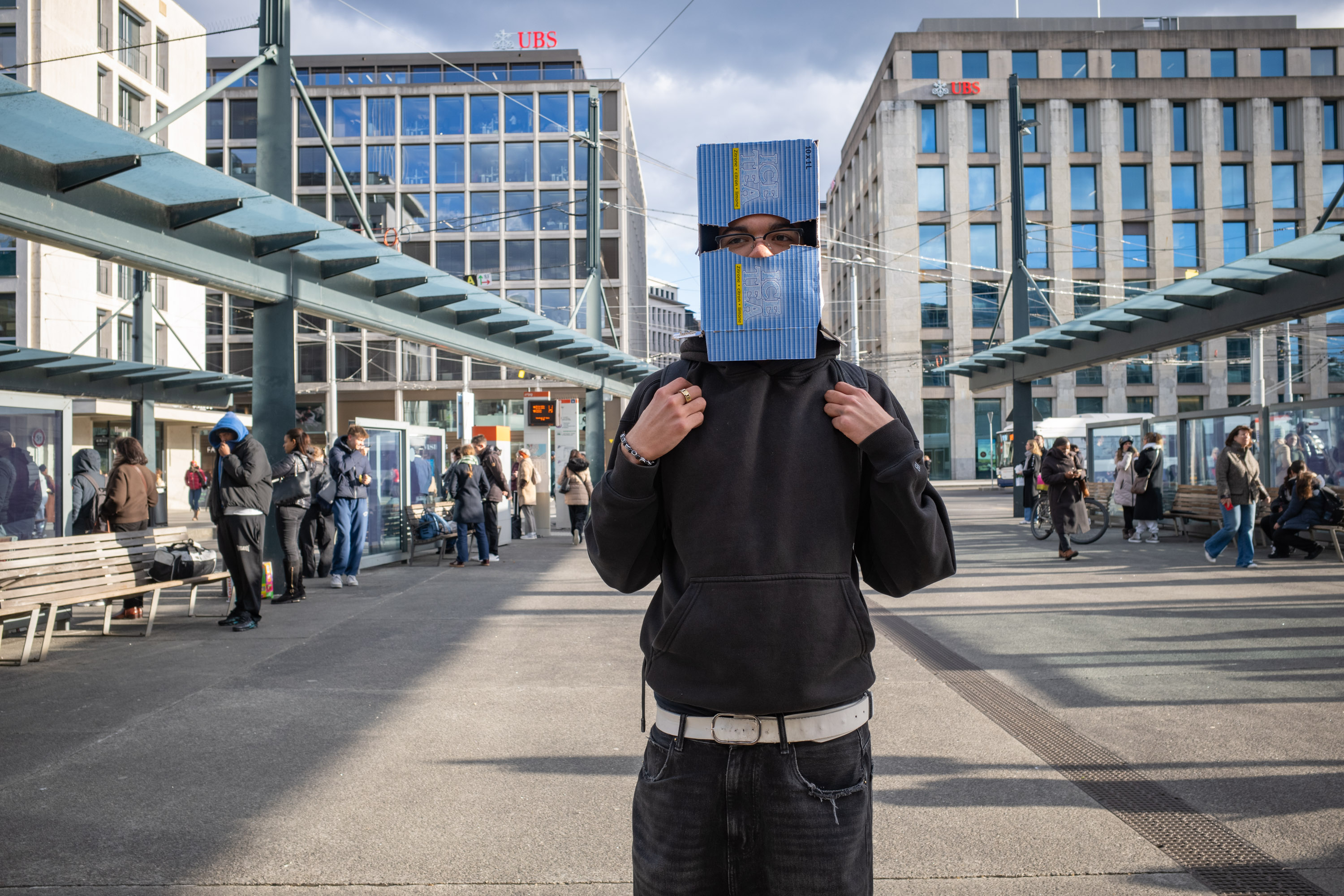 Tu vas en boîte ? par Francis Traunig