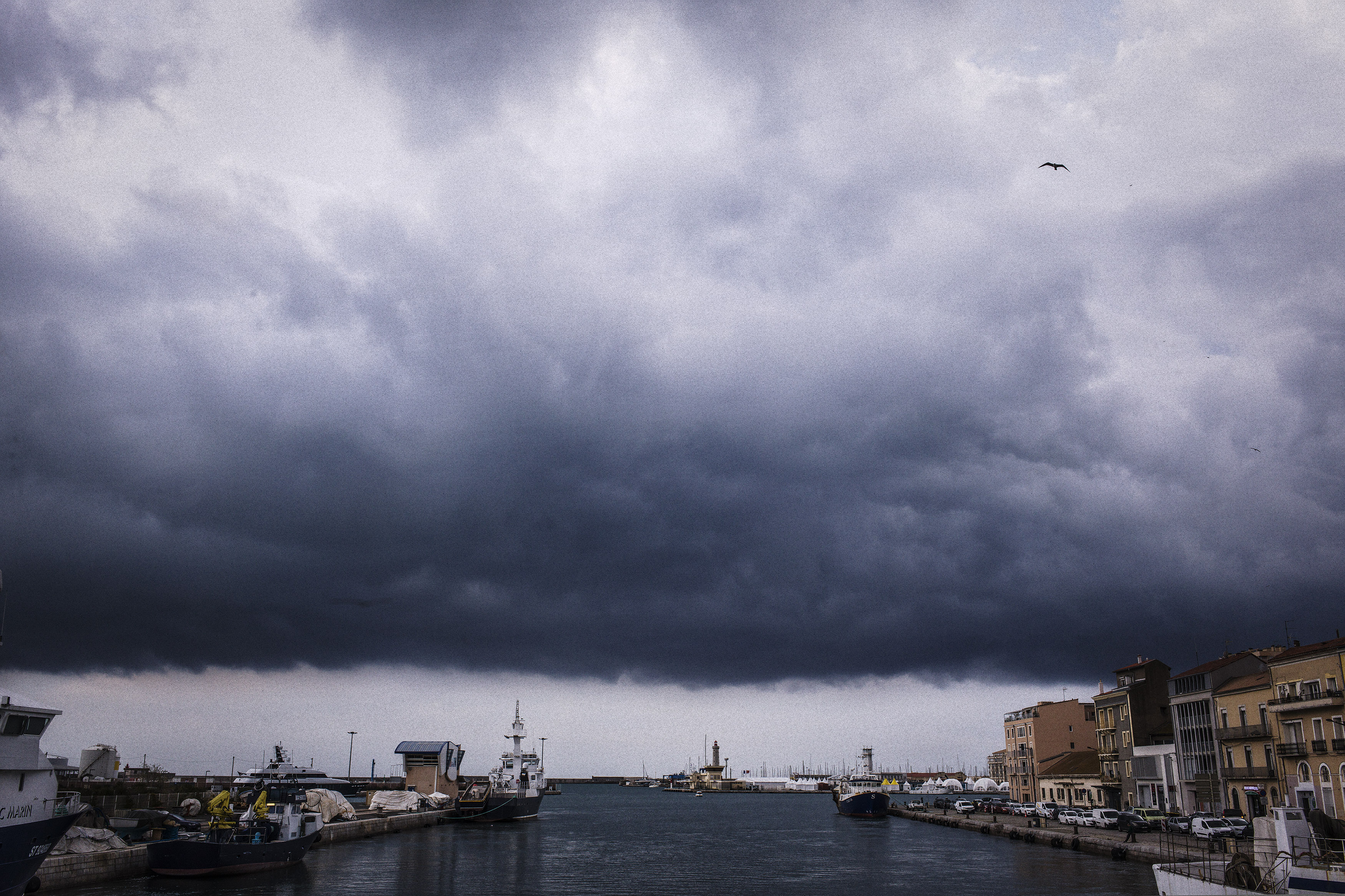 #noname 2576 par Pascal Kempenar