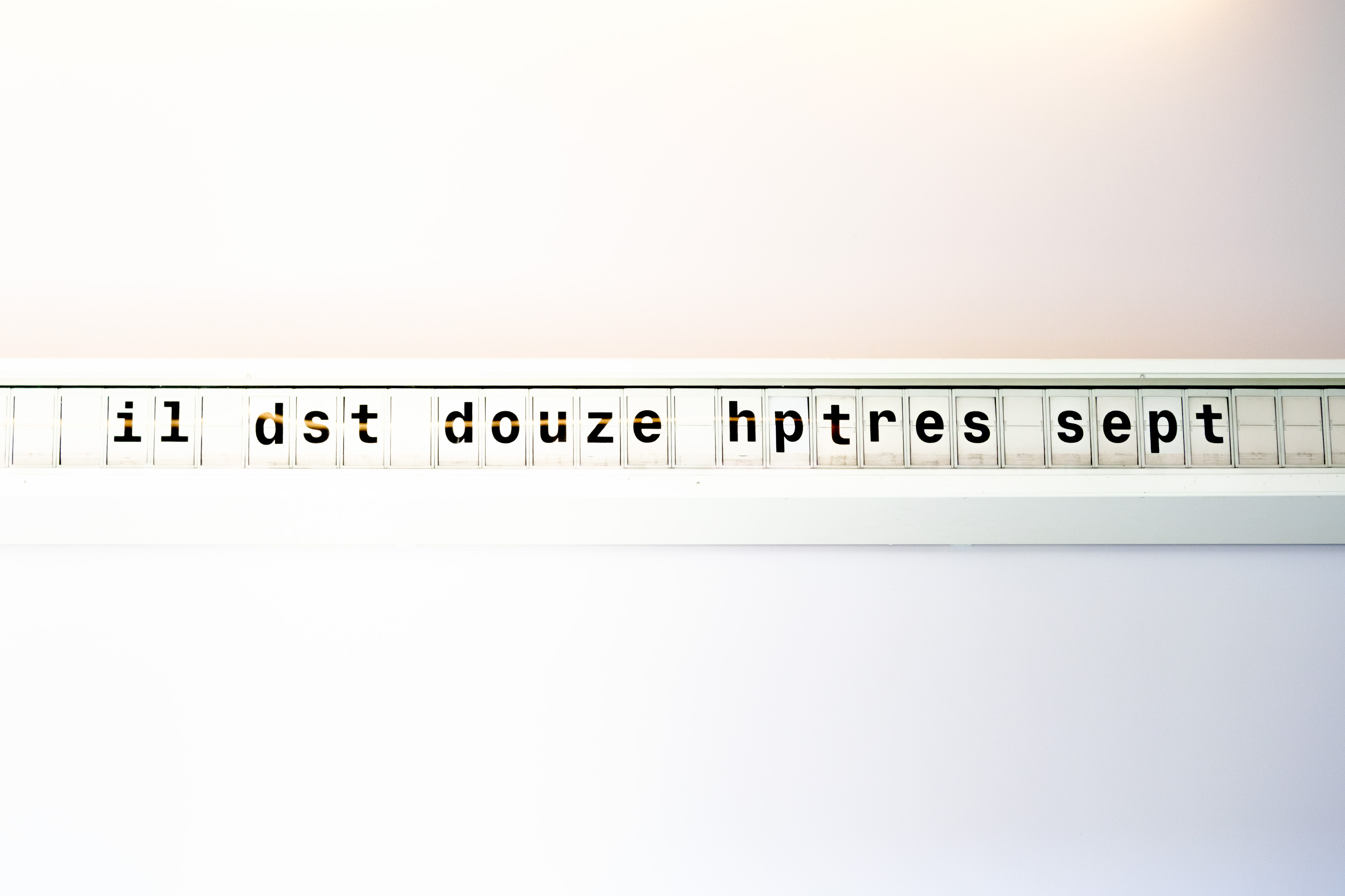 Il est onze heure six (photojournala__e 2569) par Anne Wyrsch