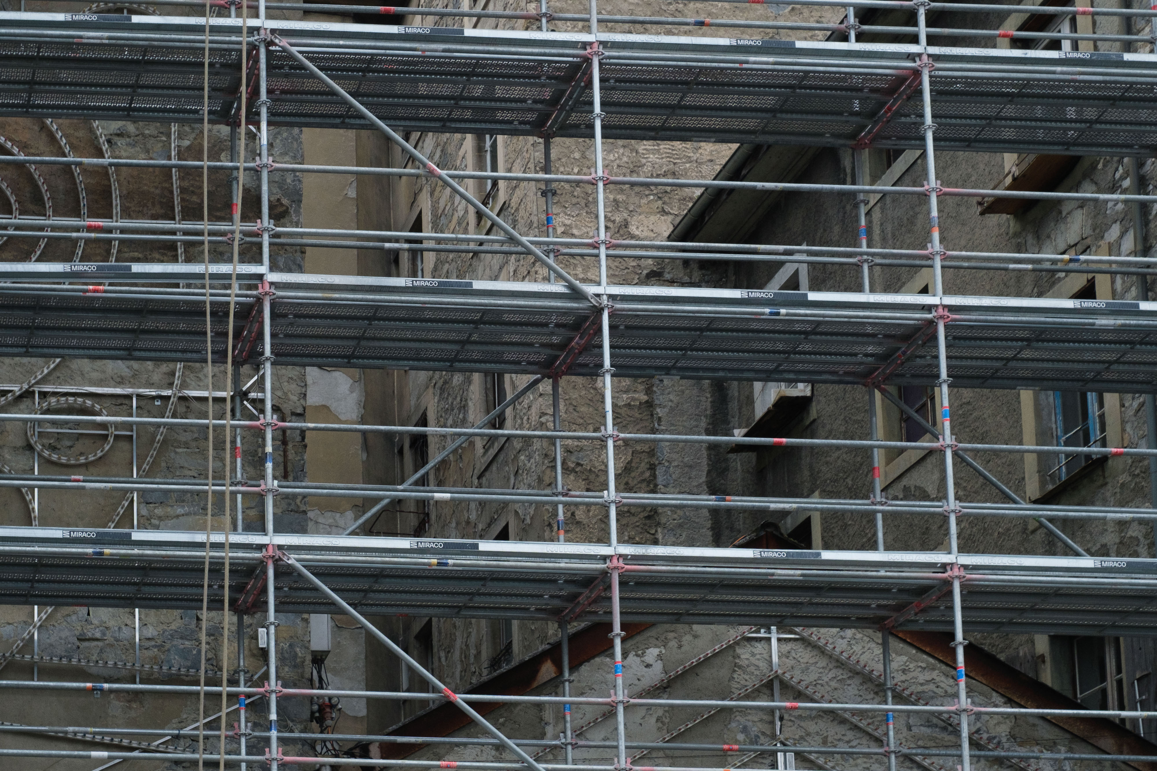 Ravaler la façade (photojournala__e 2590) par Anne Wyrsch