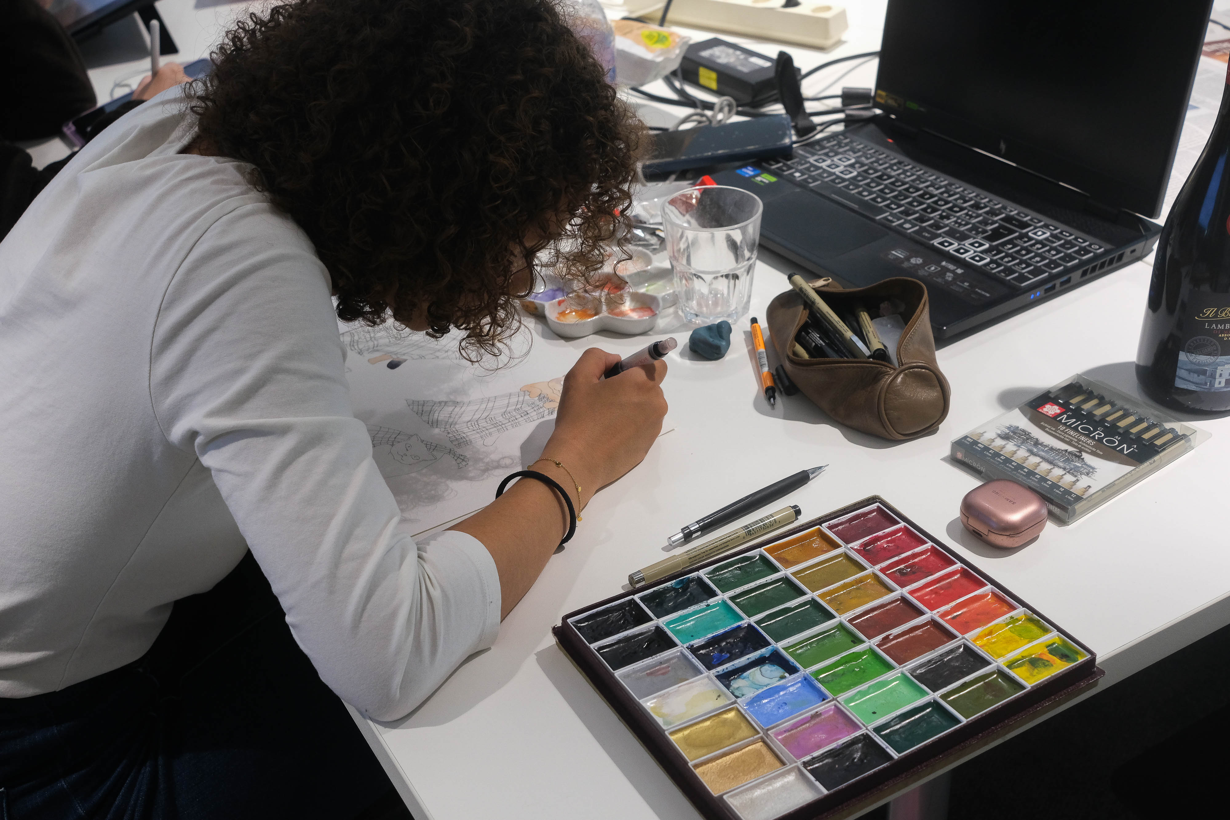 Head en tête_La palette de couleur (photojournala__e 2611) par Anne Wyrsch