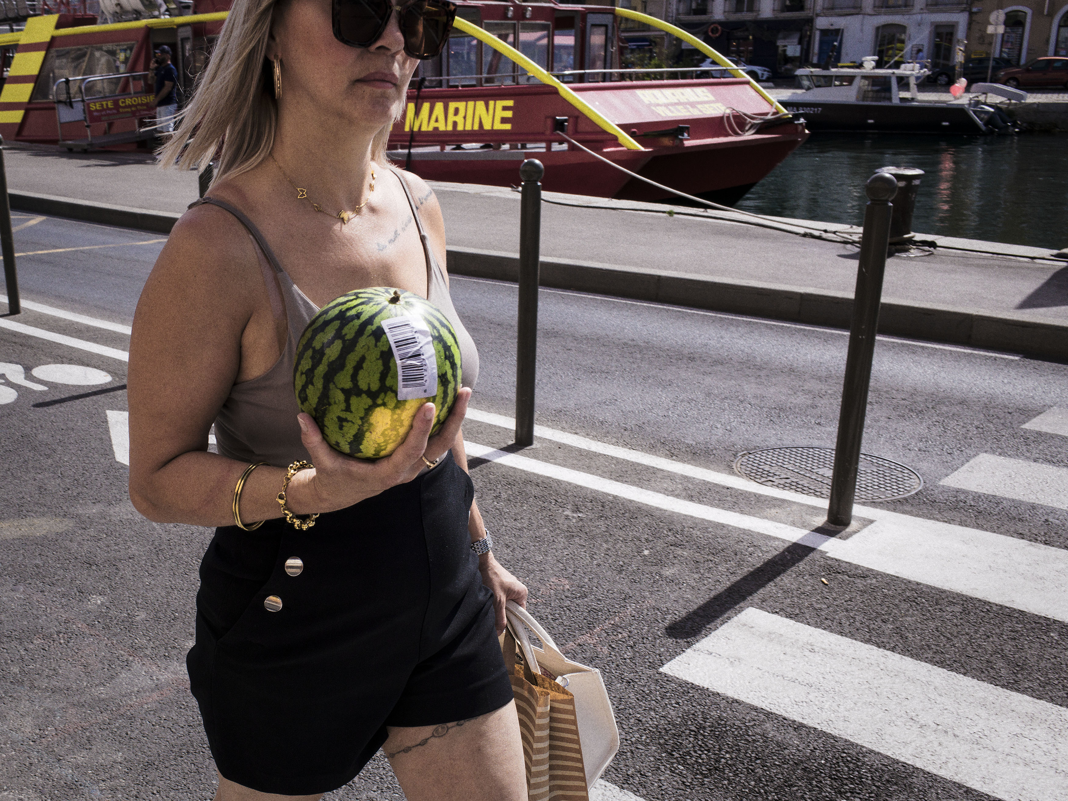 » Honni soit qui mal y pense « par Pascal Kempenar