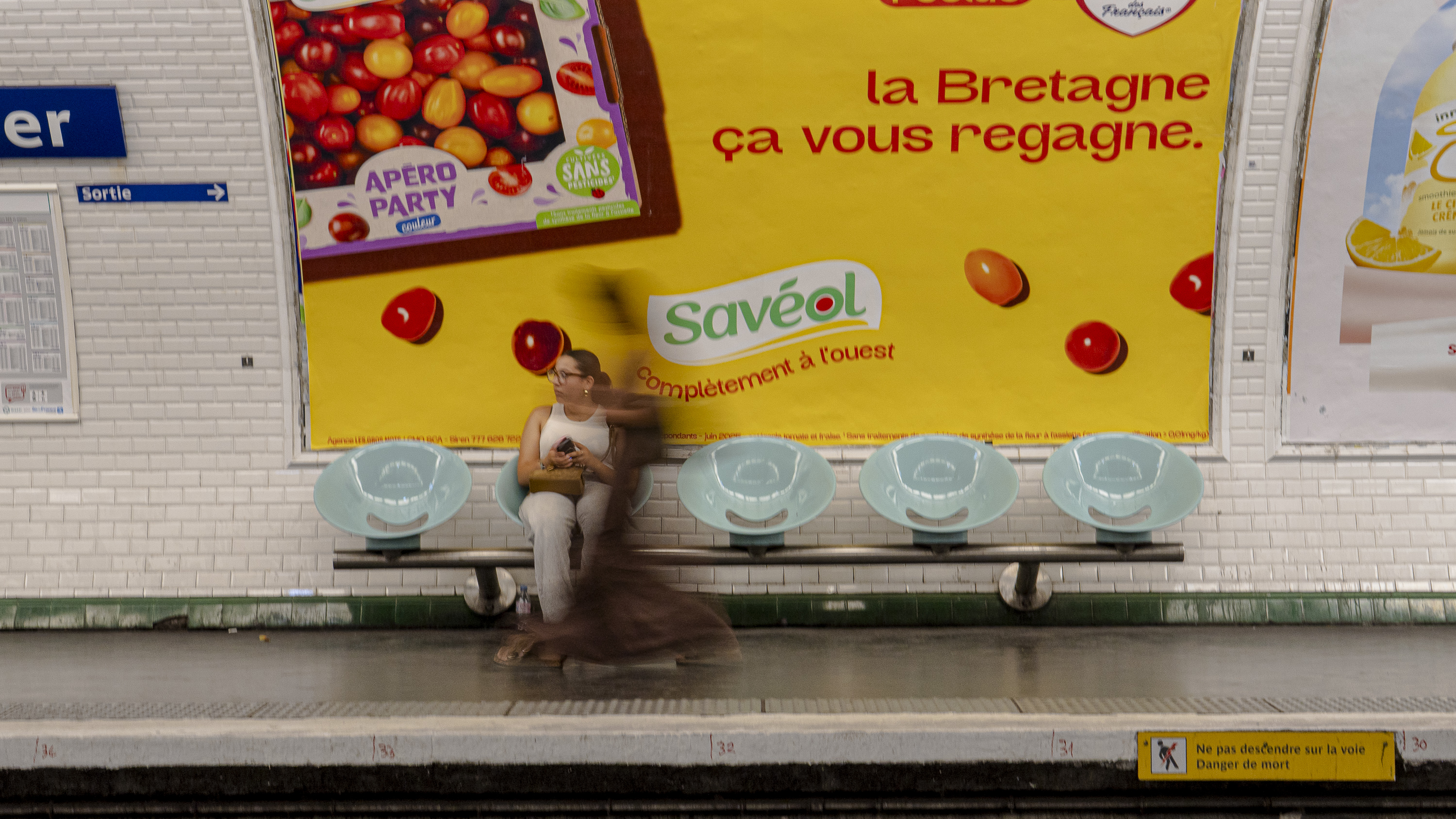 Fantôme du métro par Yona Tobler