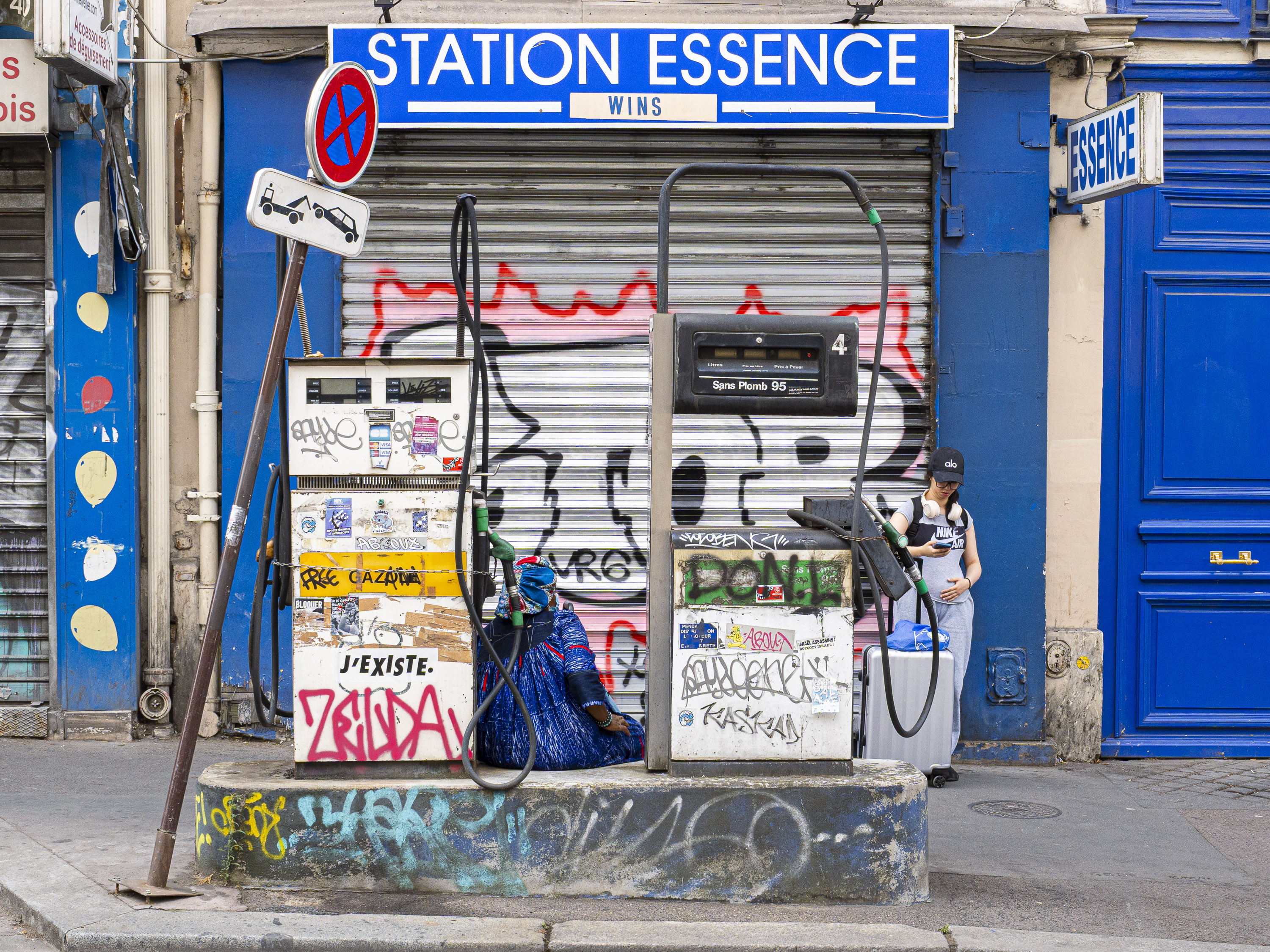 Essence wins ?? par Yona Tobler