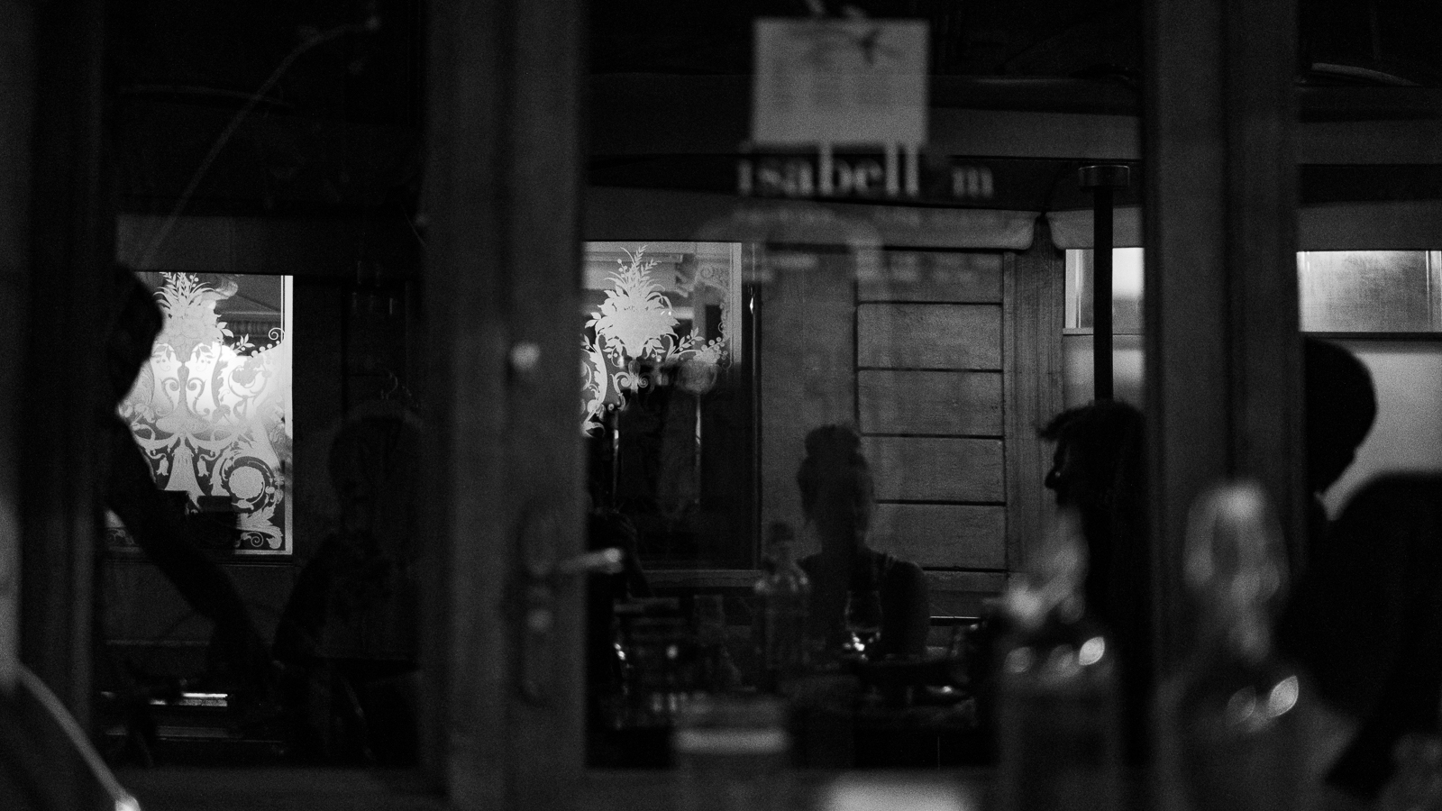 La bonne table du Cardoche (photojournala__e 2711) par Anne Wyrsch