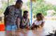 Regard complice par Nomwindé Sawadogo