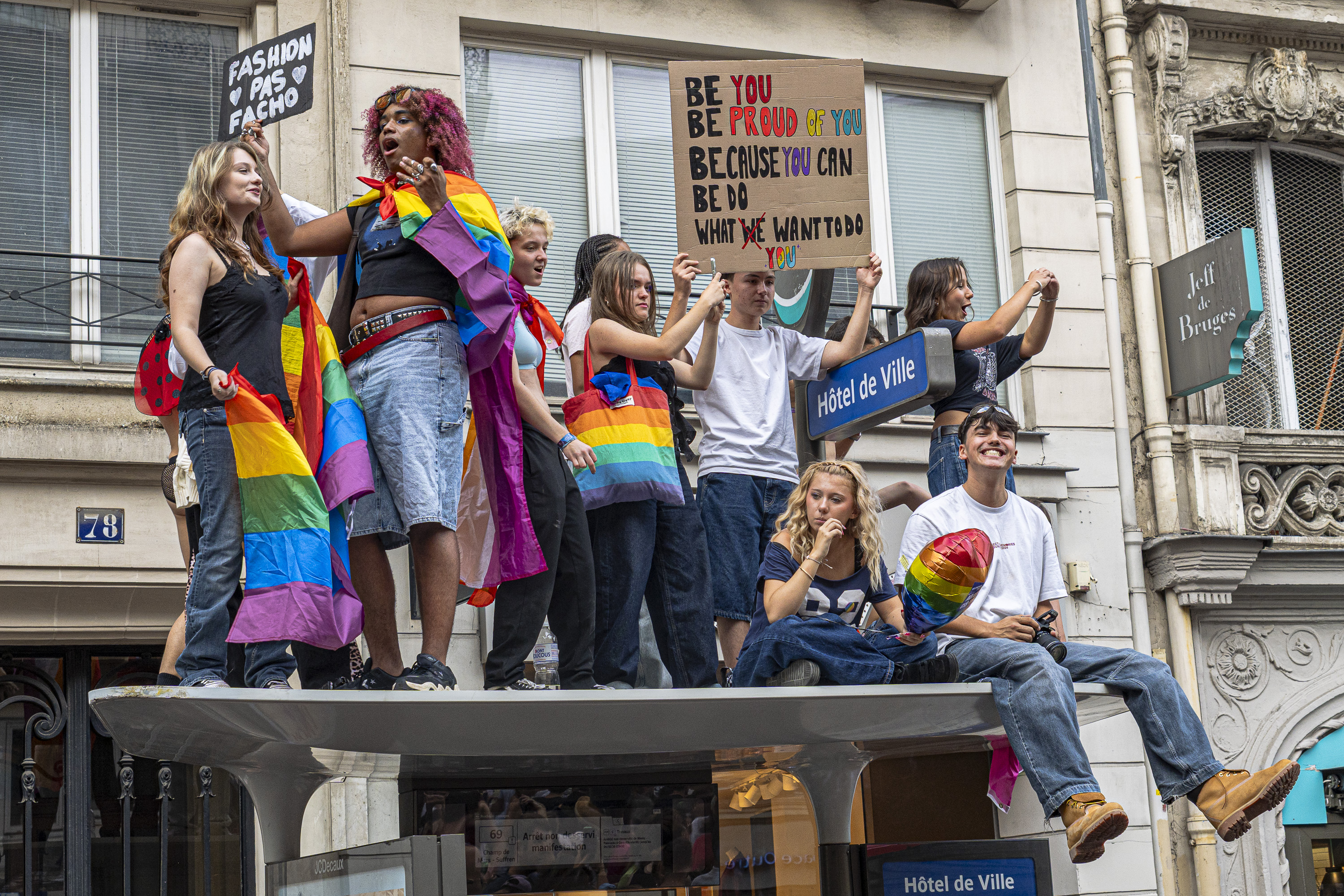Be proud ! par Yona Tobler